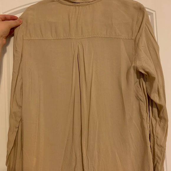 Tan button up shirt - Picture 5 of 6